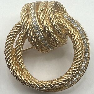 Christian Dior Elegant Gold and Crystal Knot Brooch Very Good